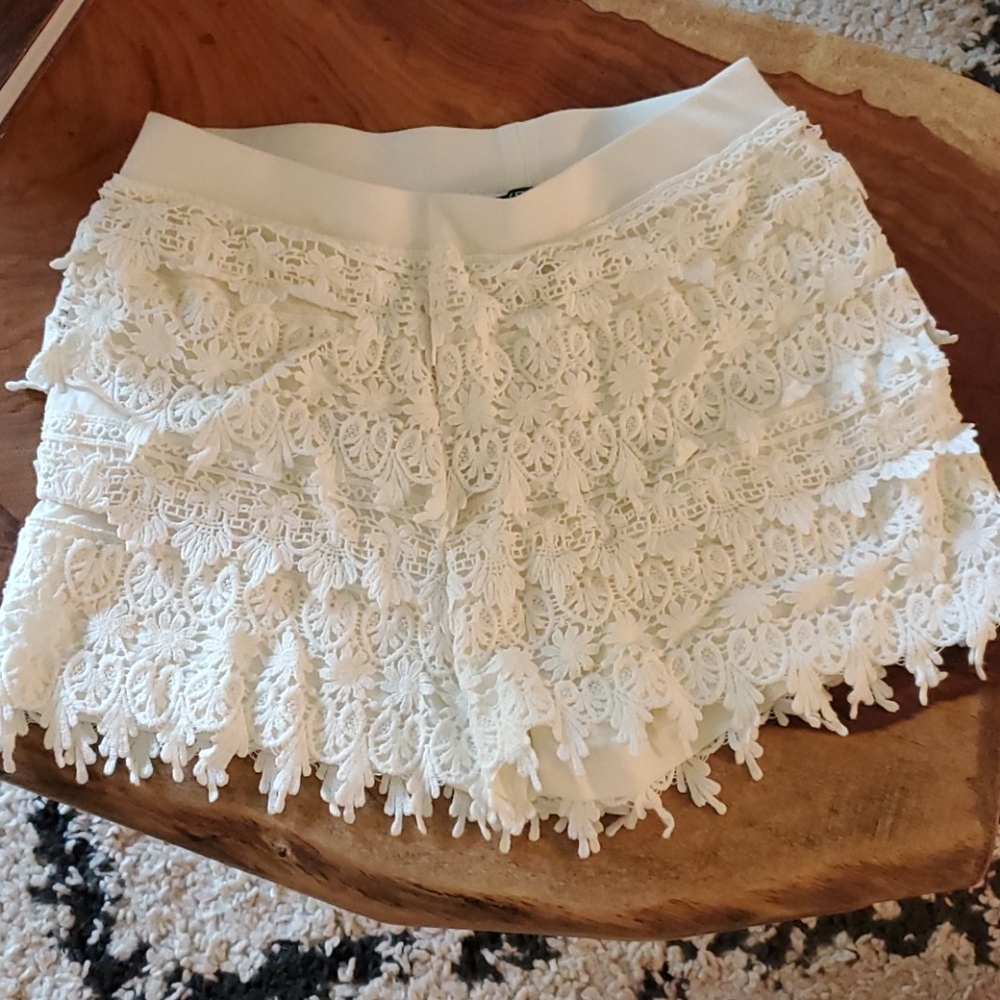 Women's crocheted shorts